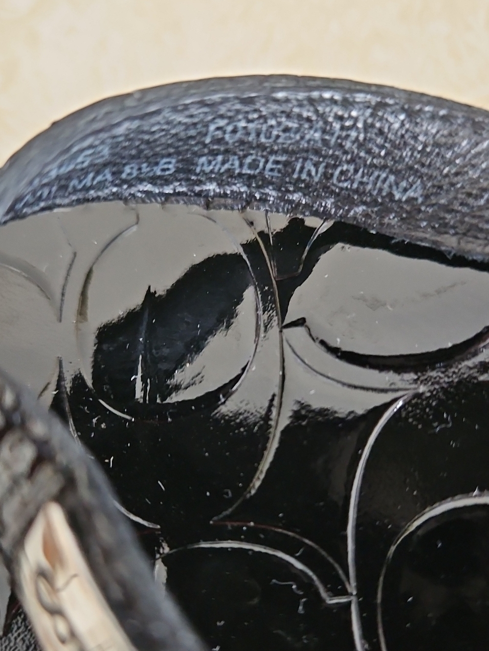 Coach Poppy Wilma Black Patent Leather Thong Flip Flops, Size 8.5B. - Picture 10 of 12